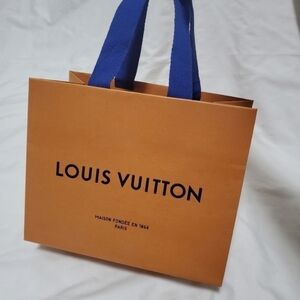 Louis Vuitton Paper Gift Bag Packaging